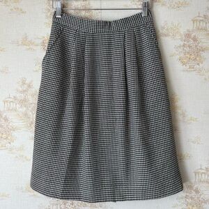 Vintage 80s Lands’ End black white houndstooth wool preppy pleated midi skirt